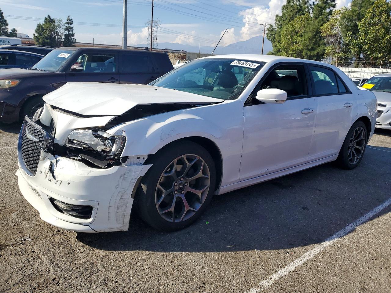 CHRYSLER 300 2018