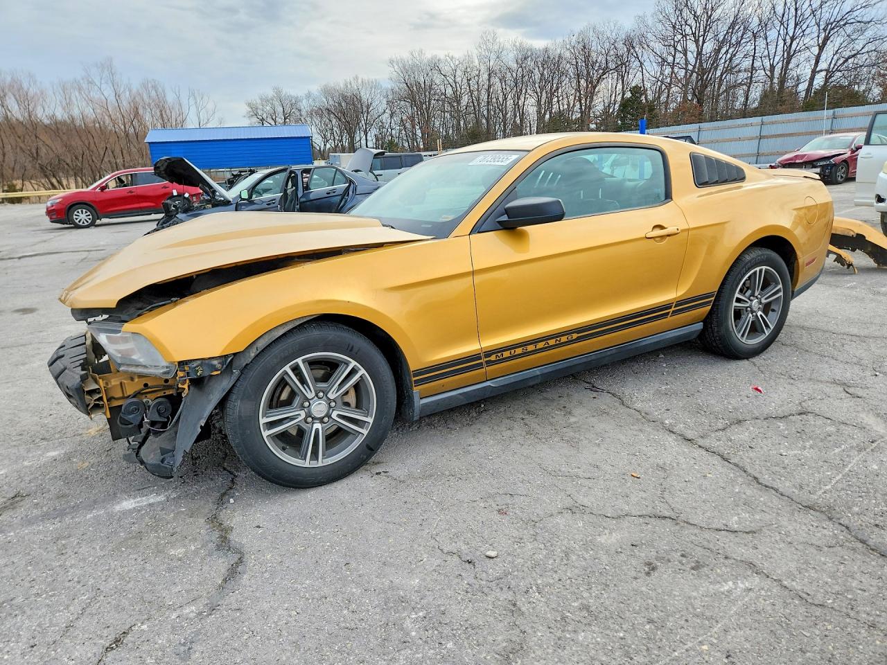 FORD MUSTANG 2010