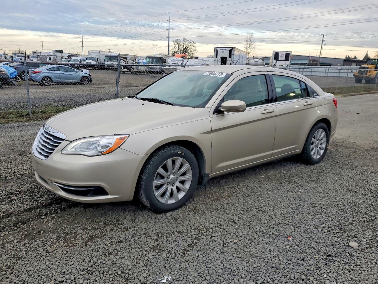 CHRYSLER 200 2013