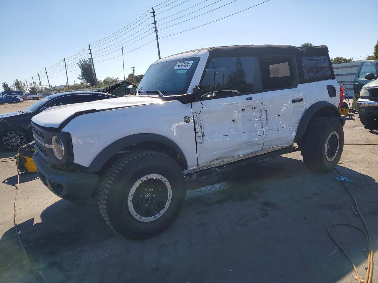 FORD BRONCO 2023