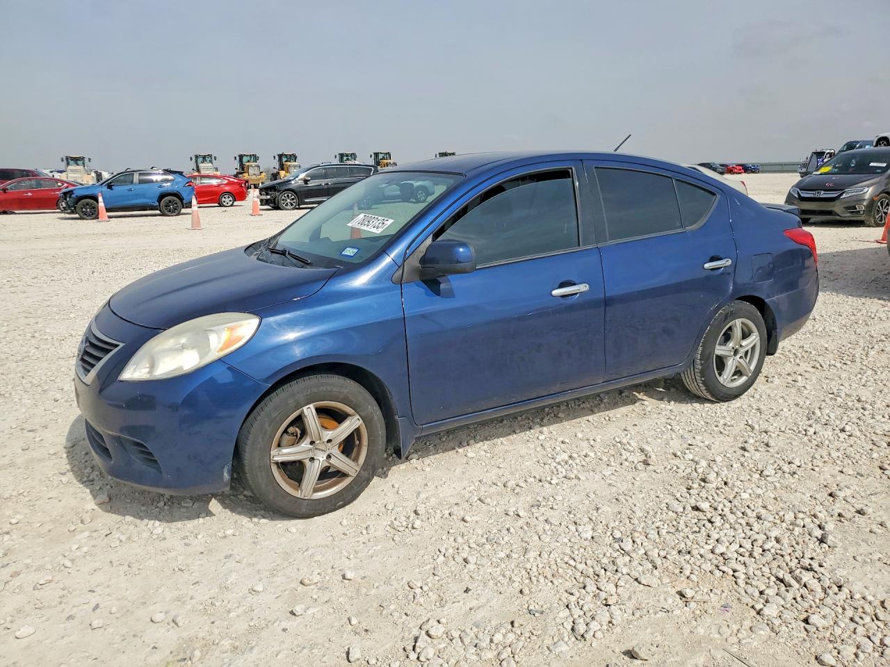 NISSAN VERSA 2014