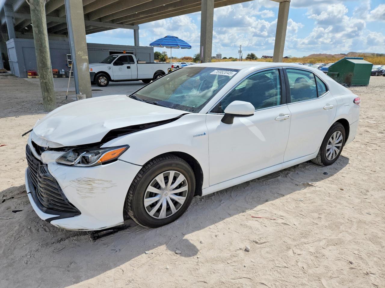 TOYOTA CAMRY HYBRID 2020