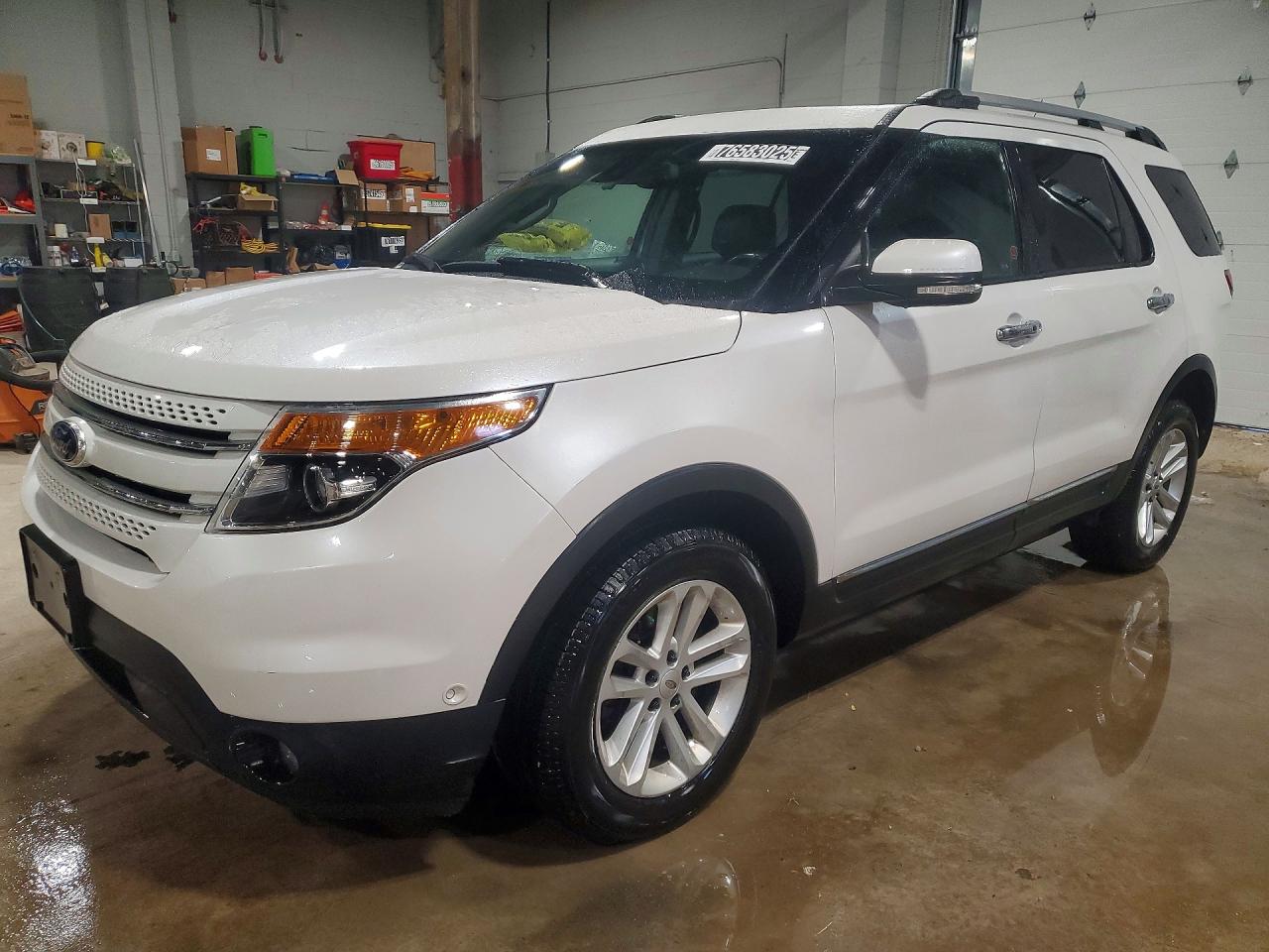 FORD EXPLORER 2015