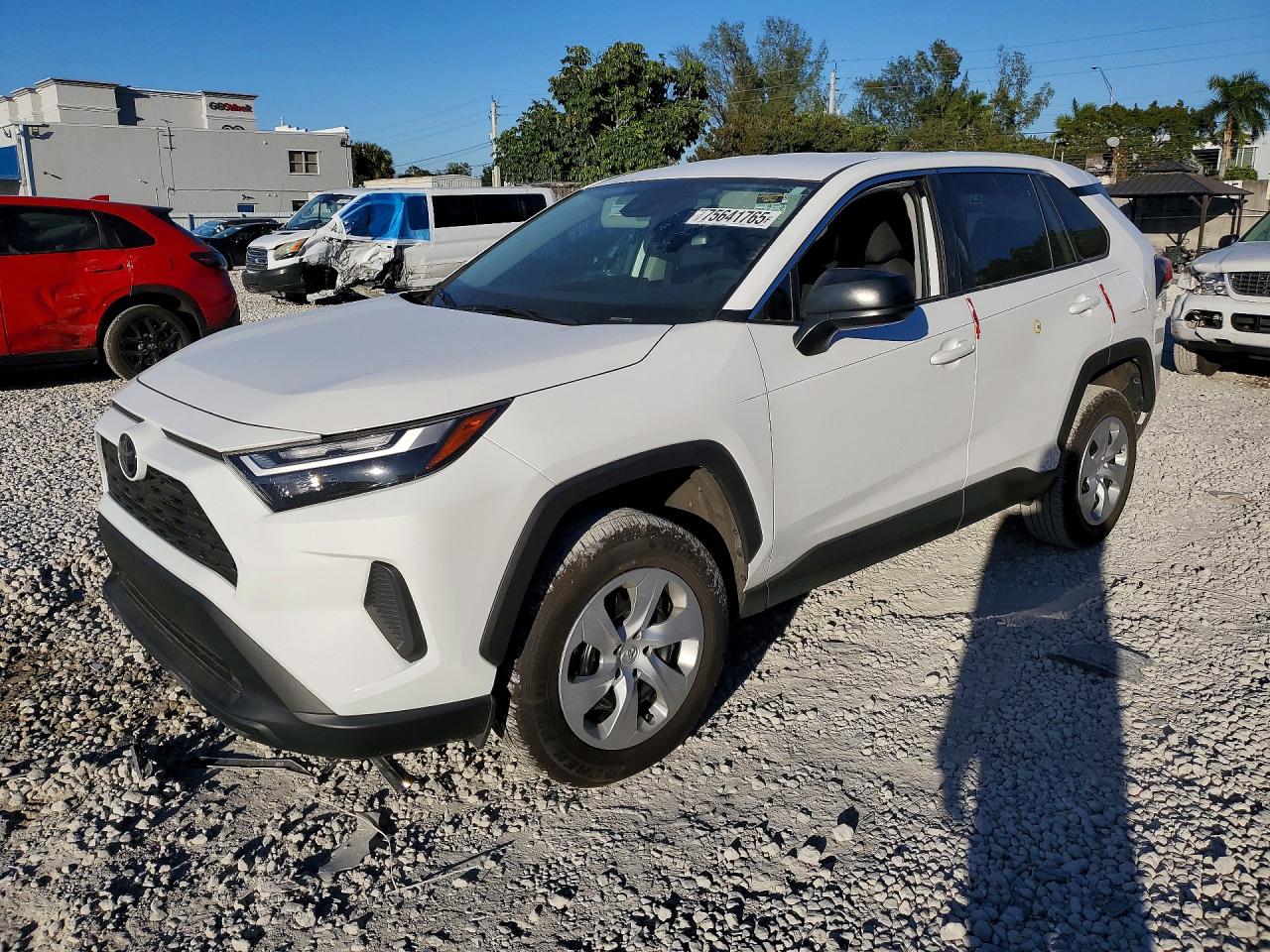 TOYOTA RAV4 2025