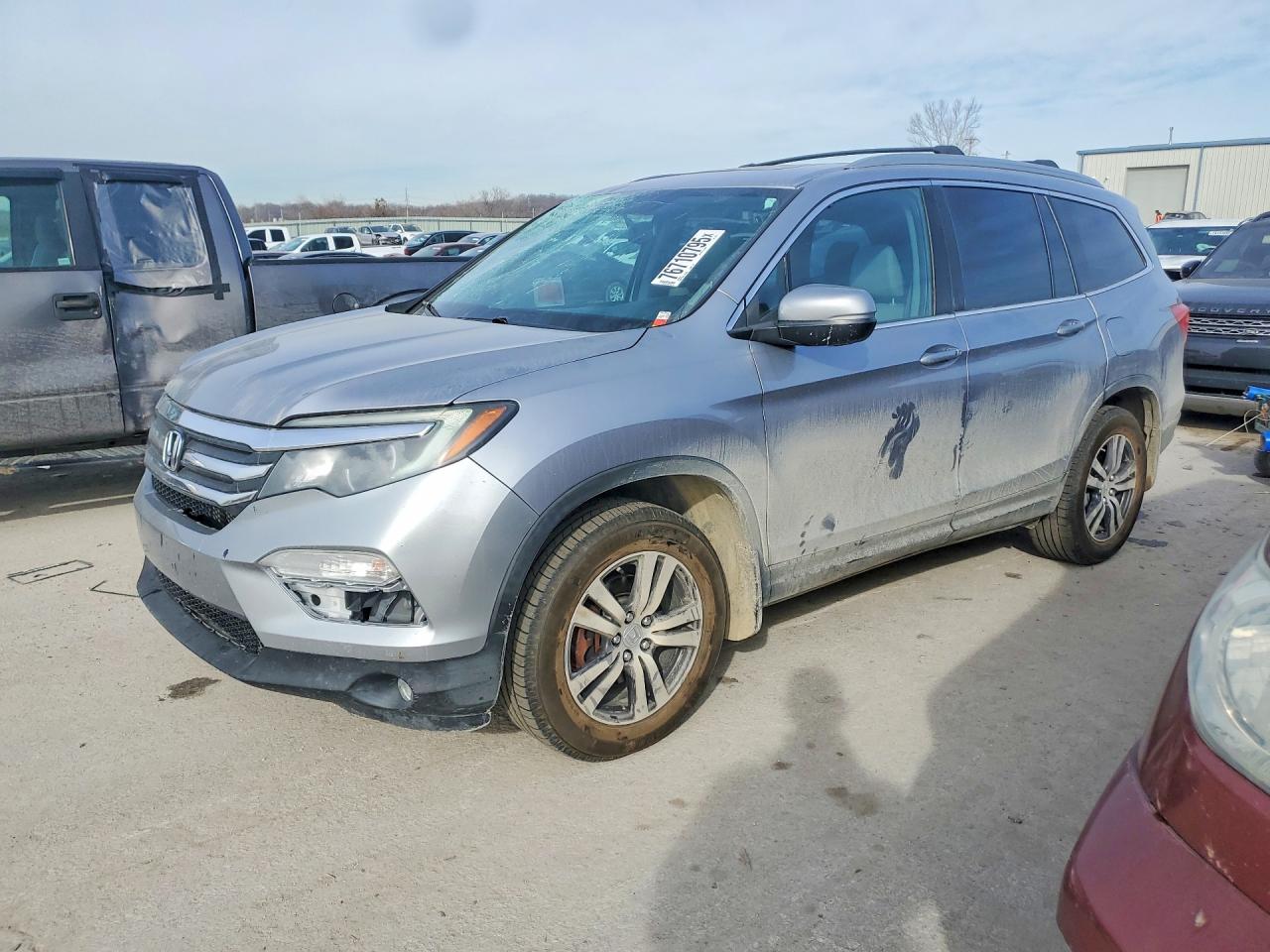 HONDA PILOT 2016