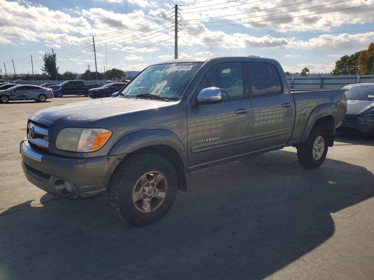 TOYOTA TUNDRA 2005