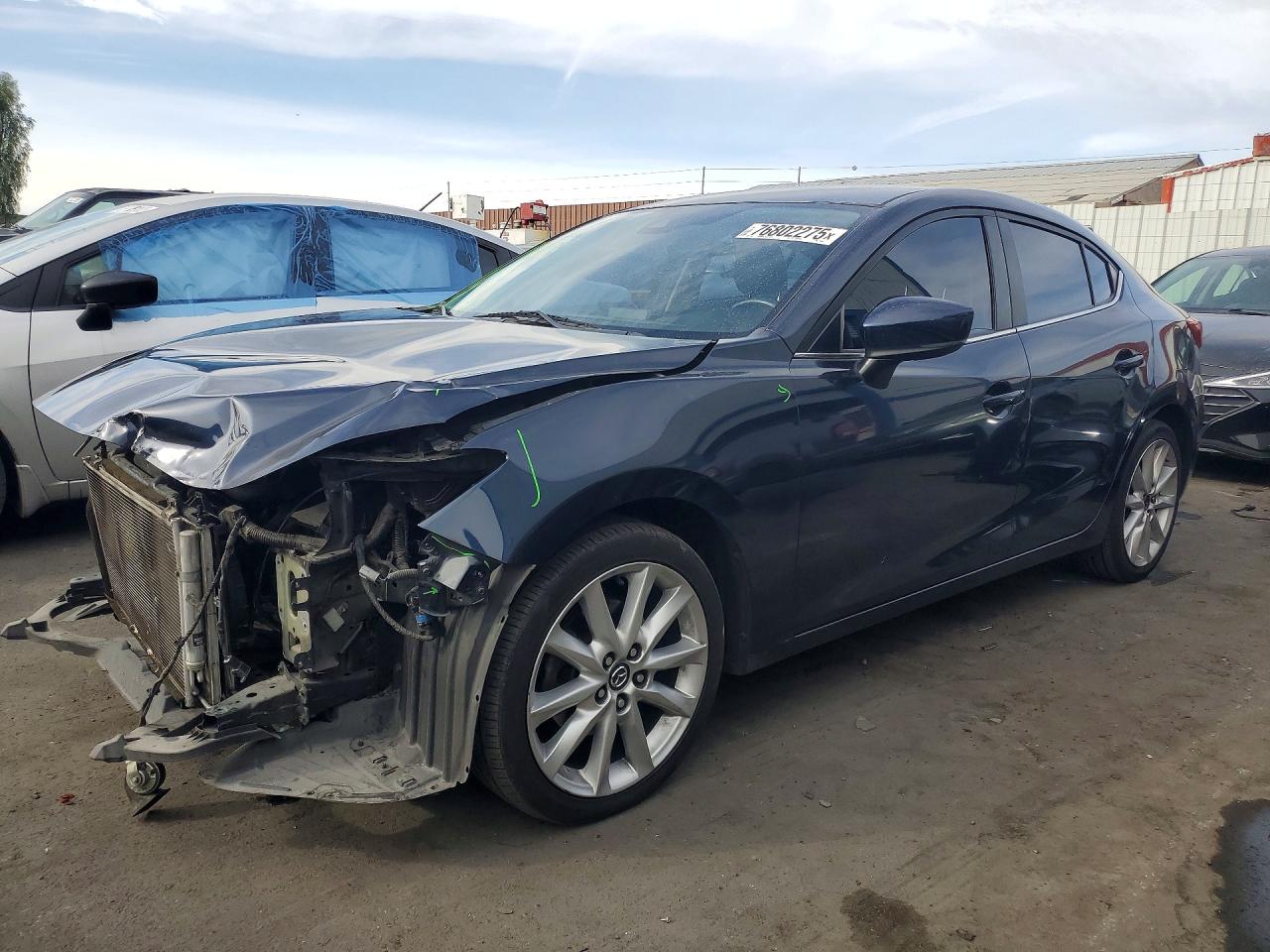 MAZDA 3 2017