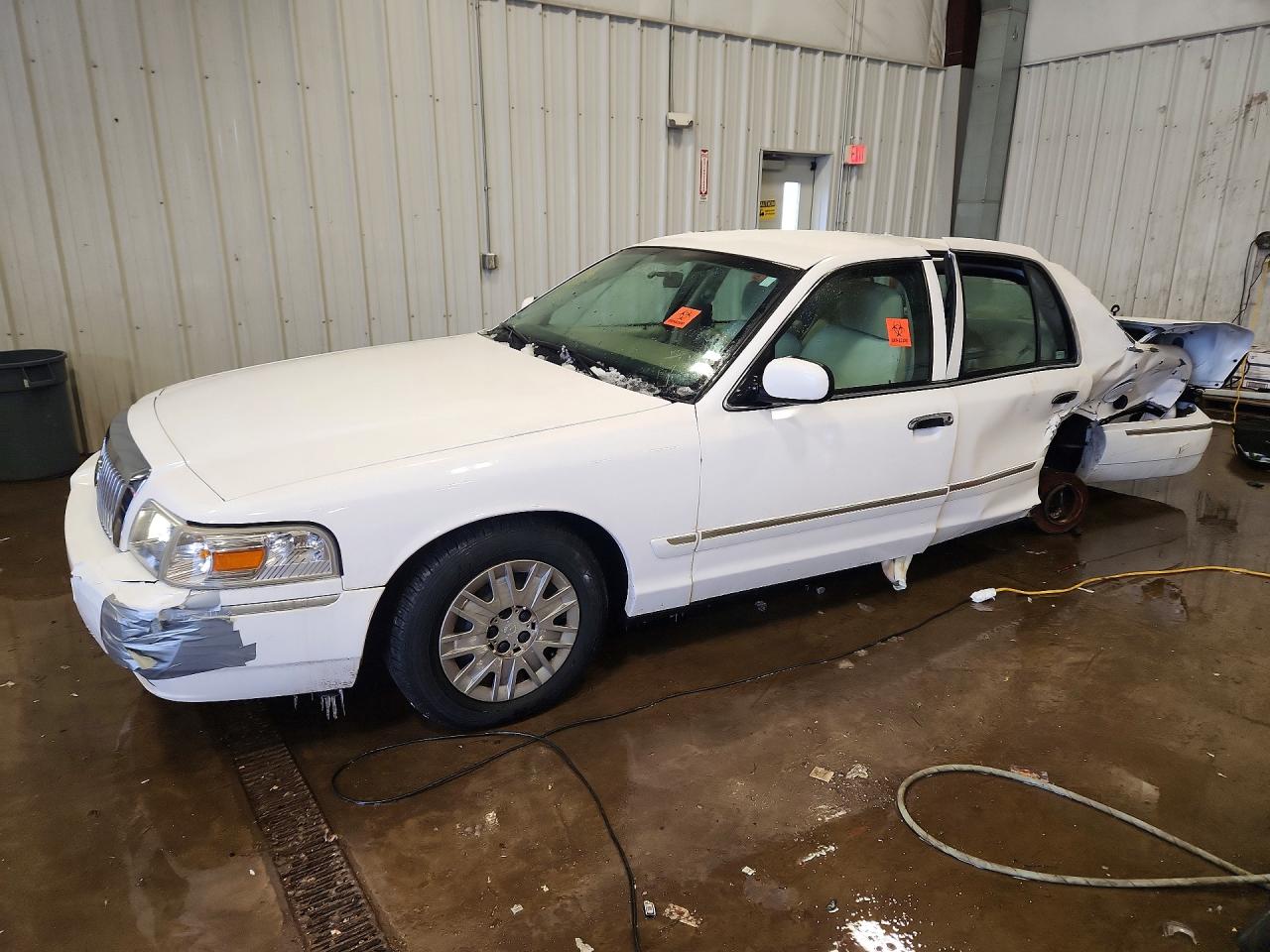 MERCURY GRAND MARQUIS 2006