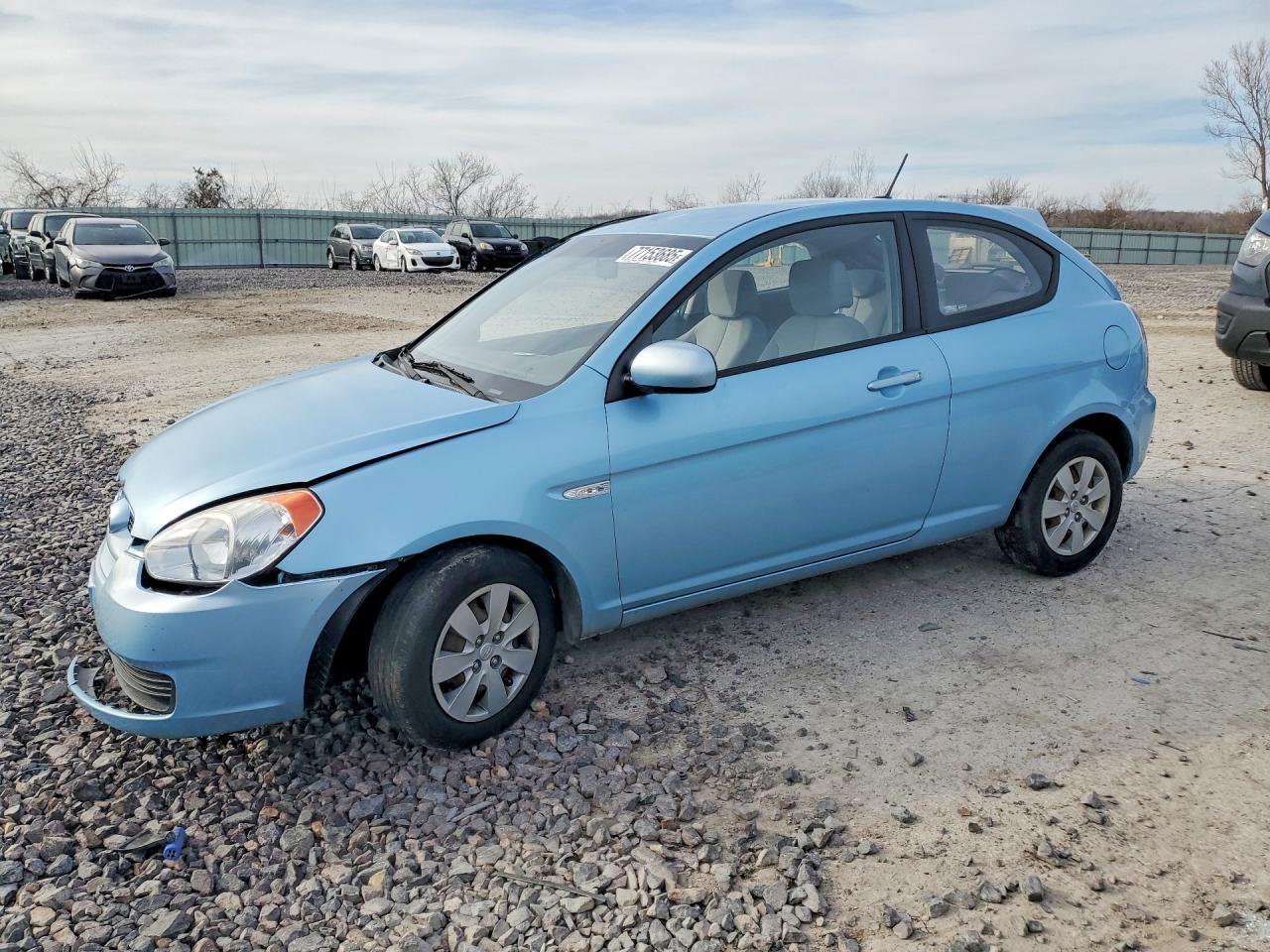 HYUNDAI ACCENT 2011
