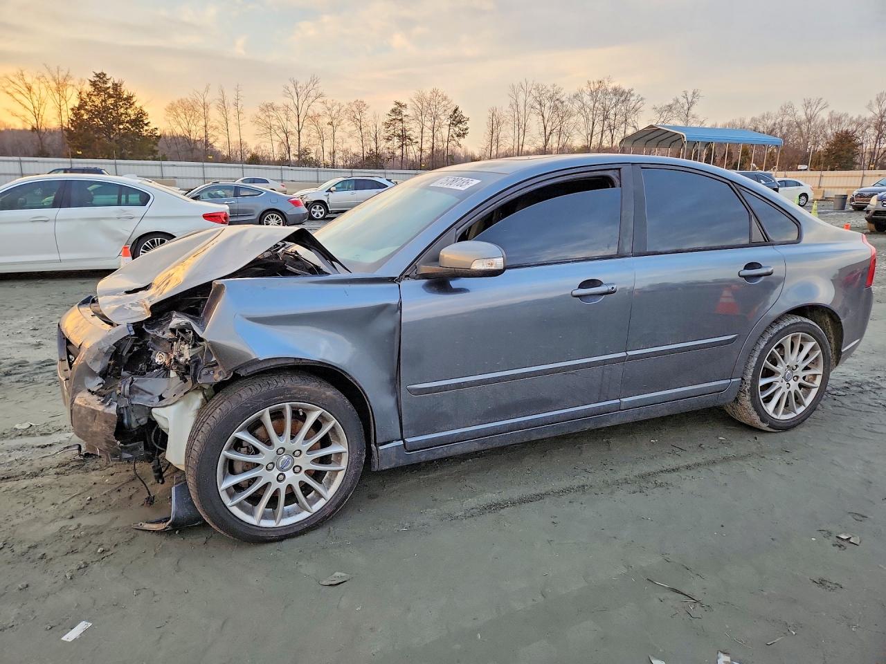 VOLVO S40 2009