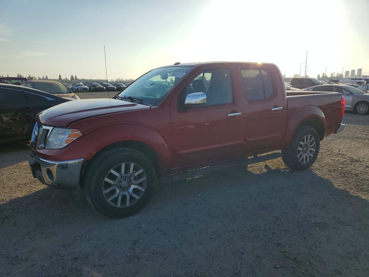 NISSAN FRONTIER 2013