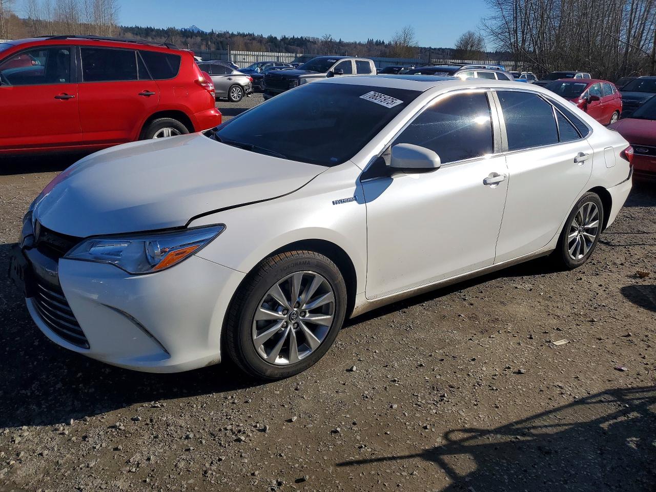 TOYOTA CAMRY HYBRID 2015