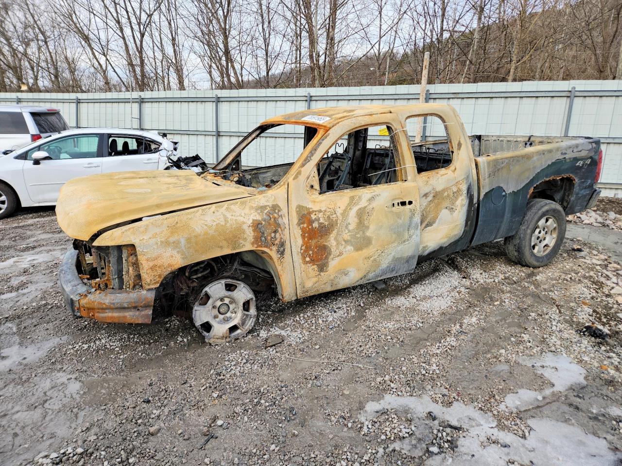 CHEVROLET SILVERADO 2013