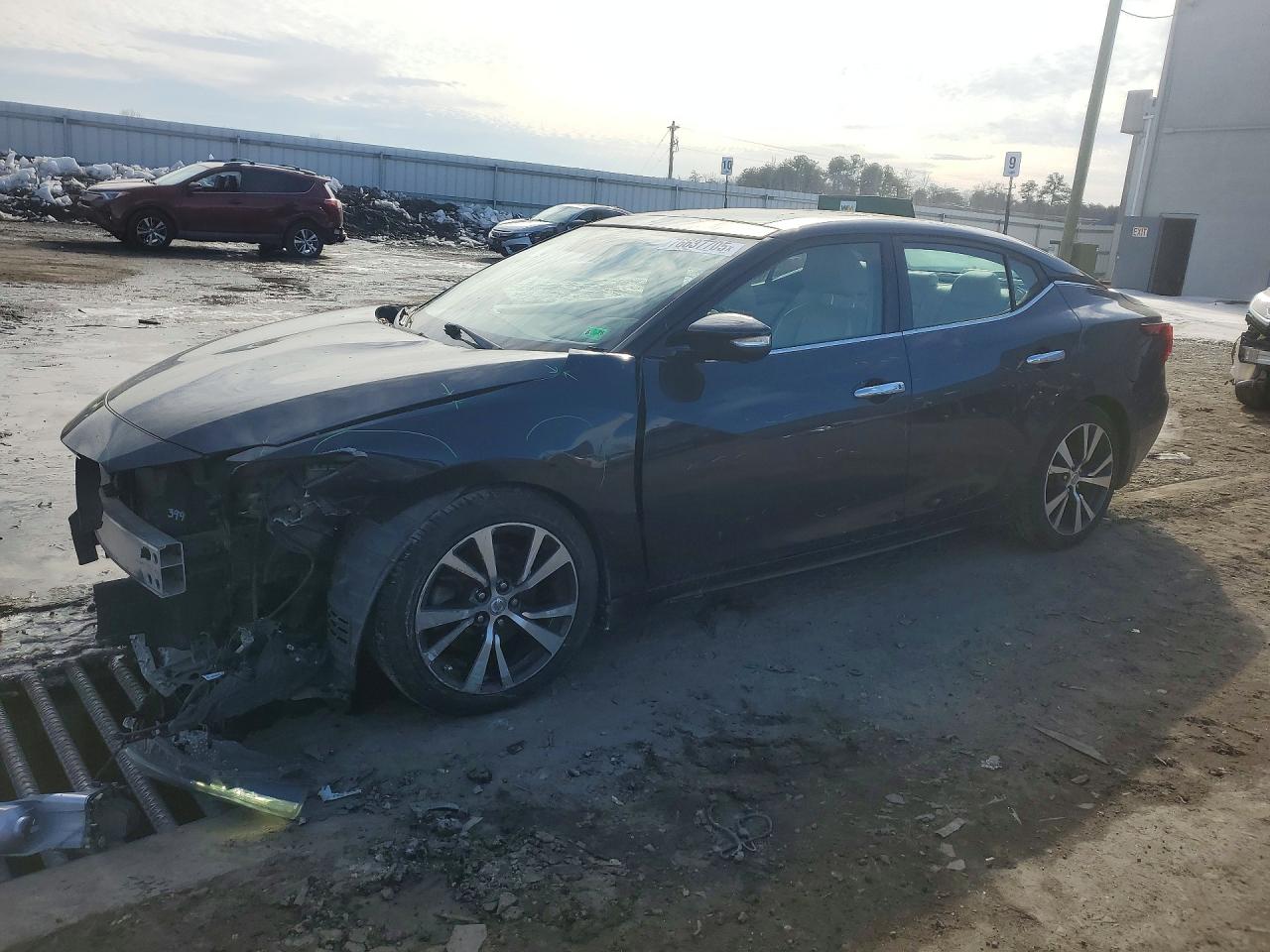 NISSAN MAXIMA 2017
