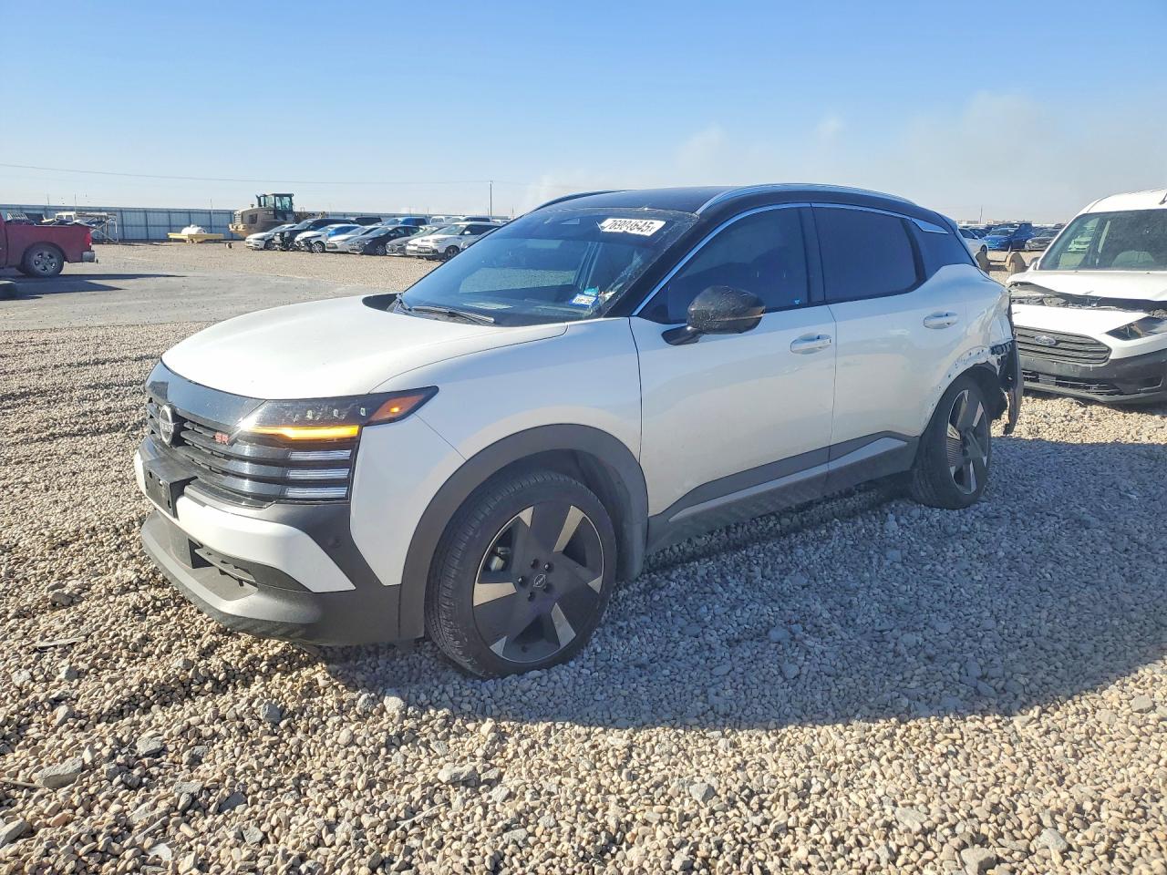 NISSAN KICKS 2025