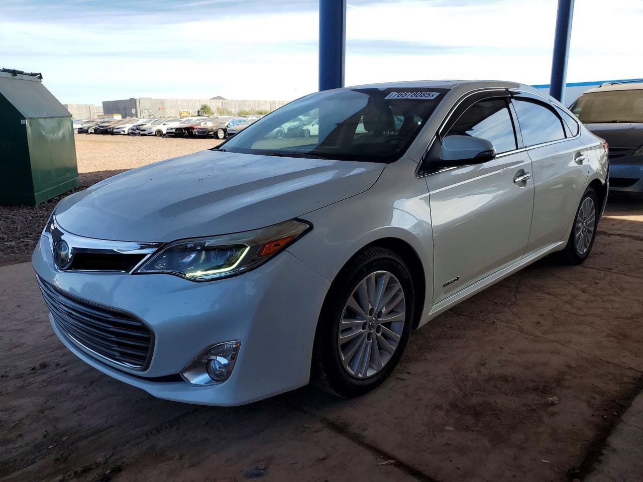 TOYOTA AVALON 2015
