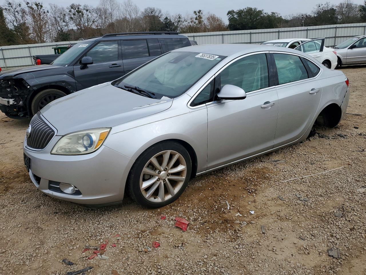 BUICK VERANO 2015