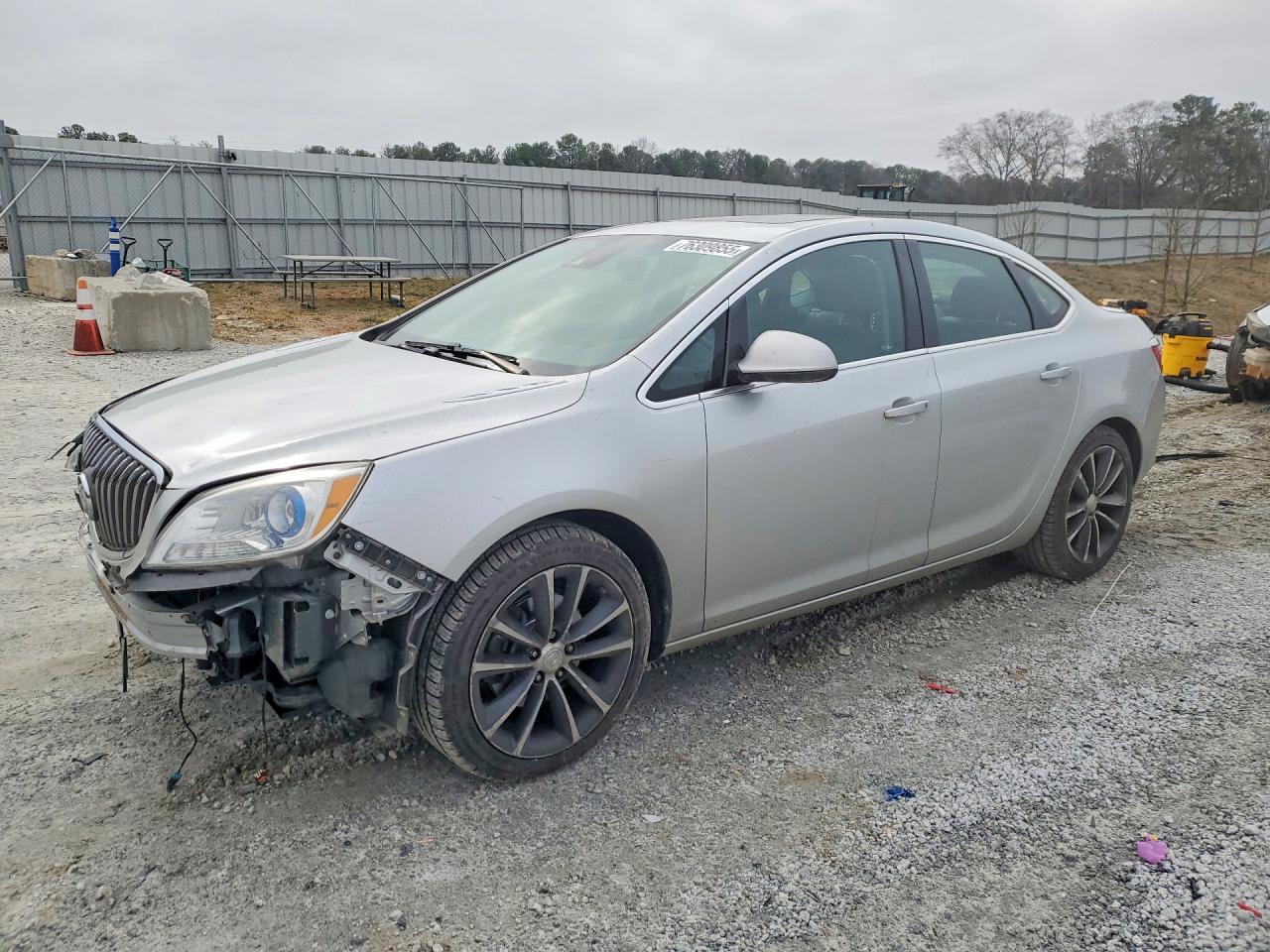 BUICK VERANO 2016