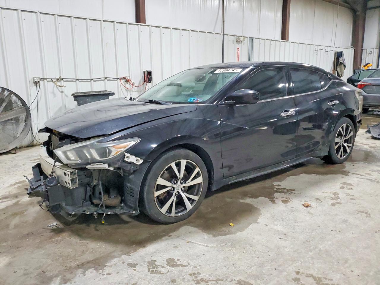 NISSAN MAXIMA 2016