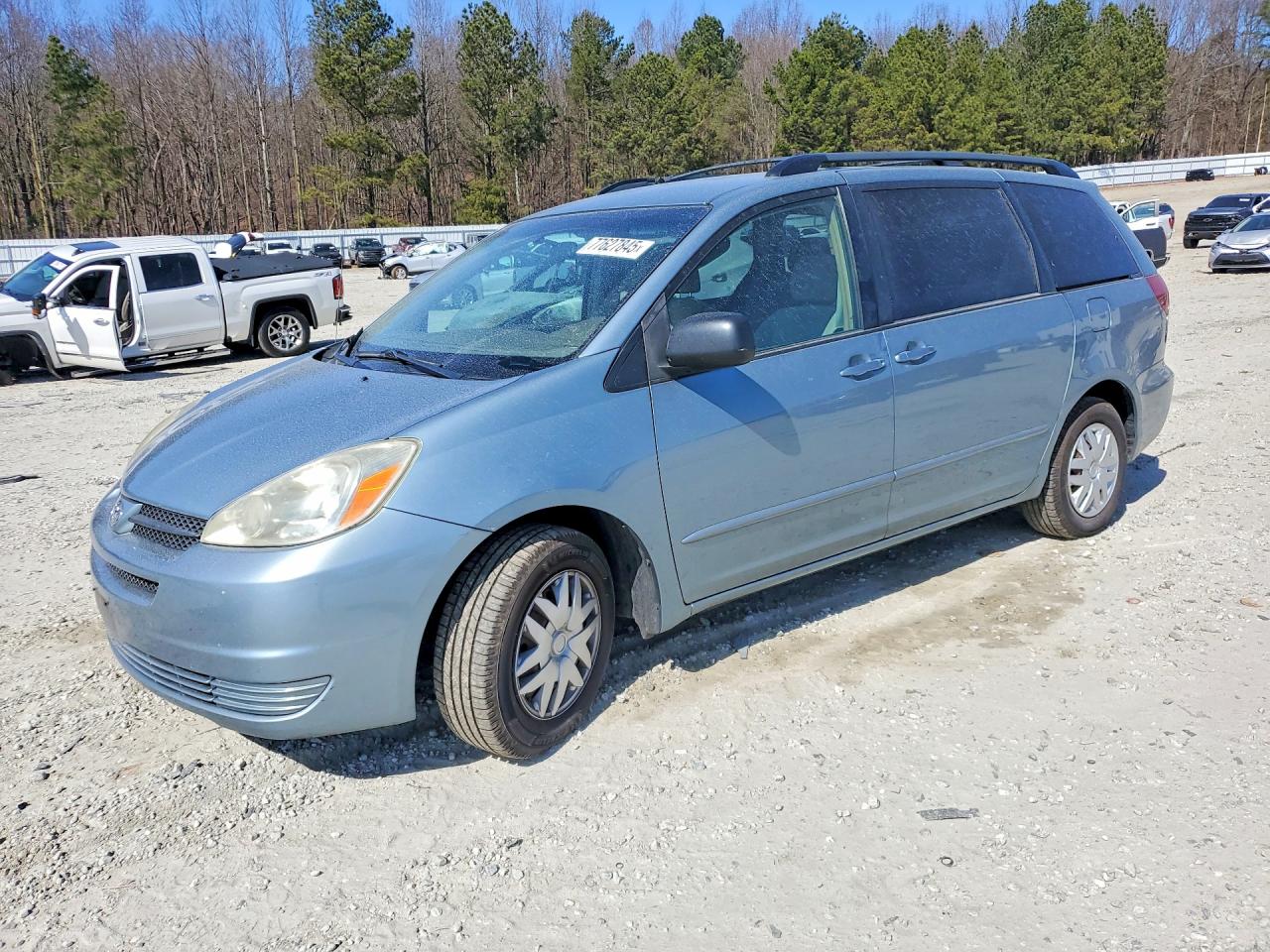 TOYOTA SIENNA 2005