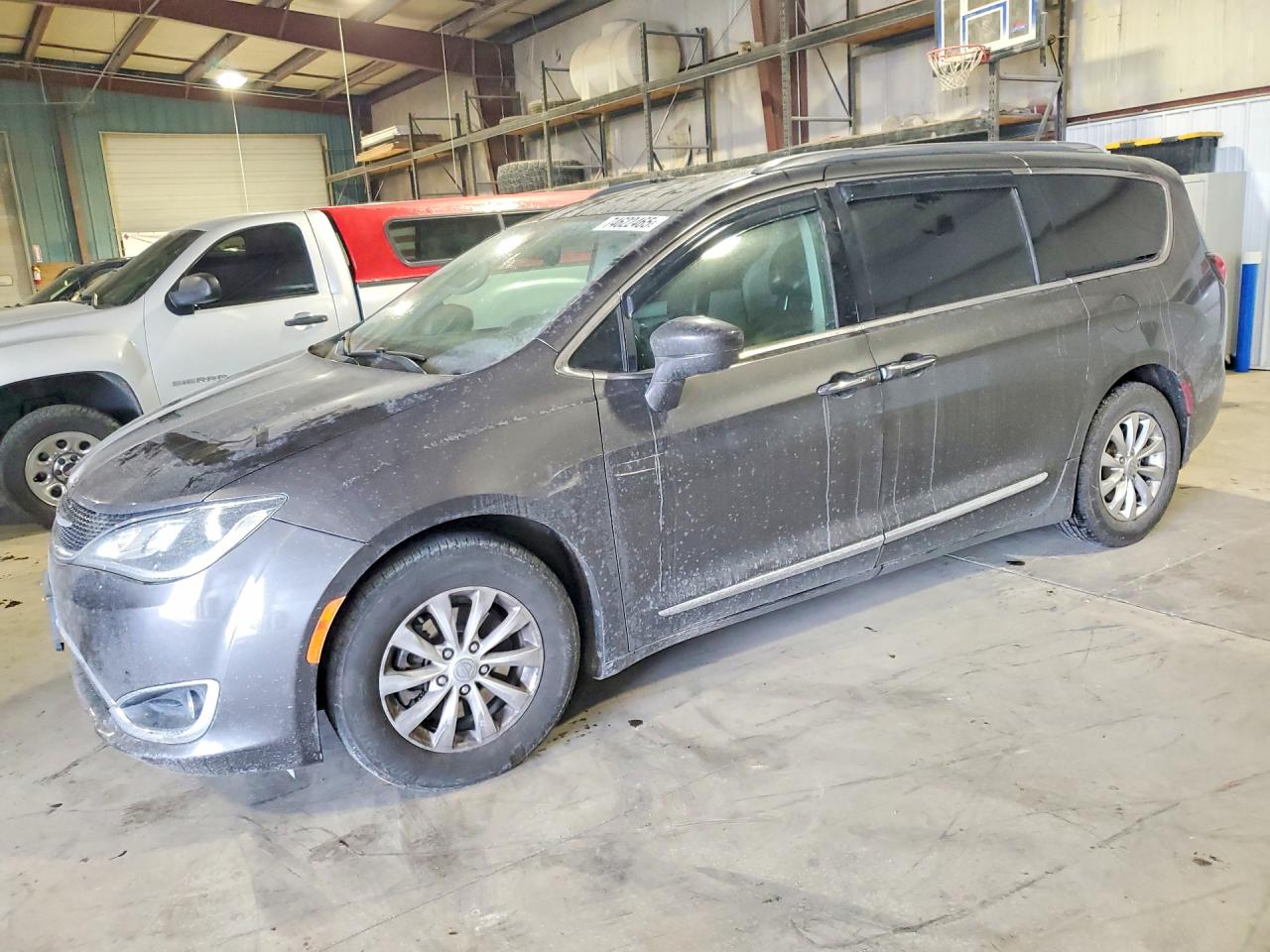 CHRYSLER PACIFICA 2018