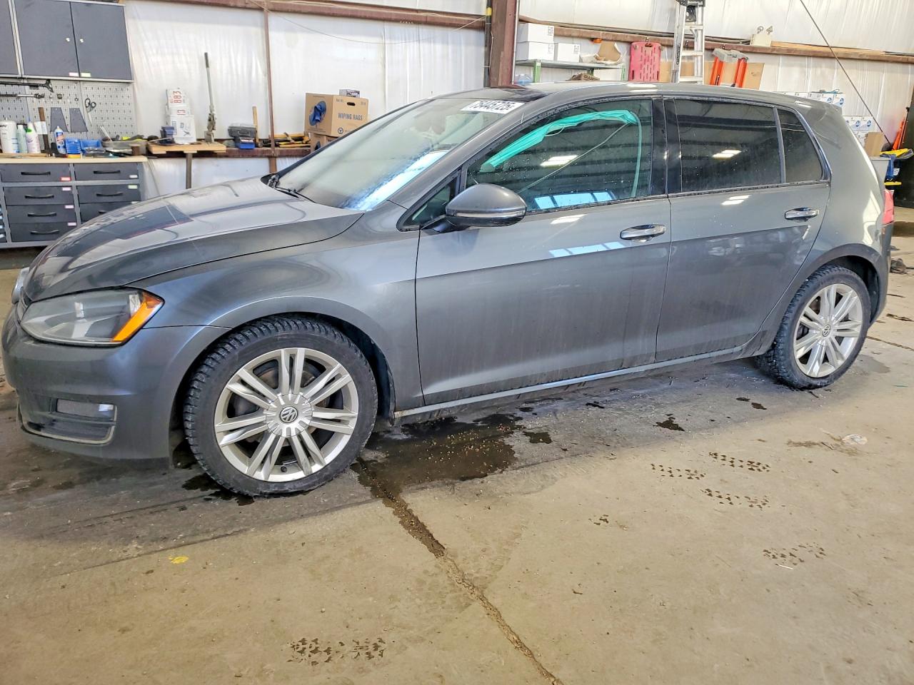 VOLKSWAGEN GOLF 2015