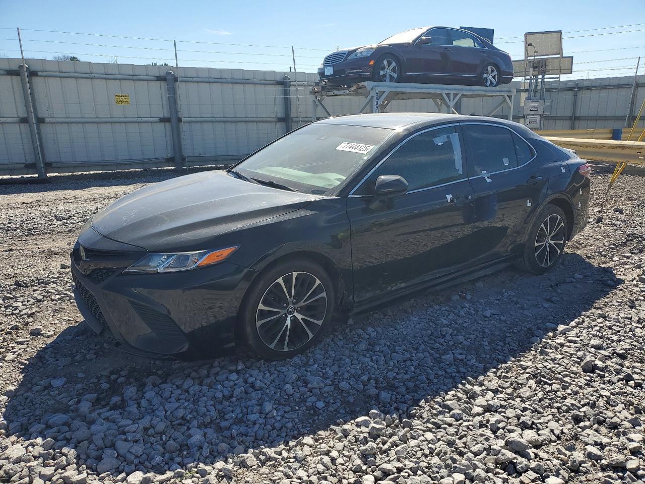TOYOTA CAMRY 2019