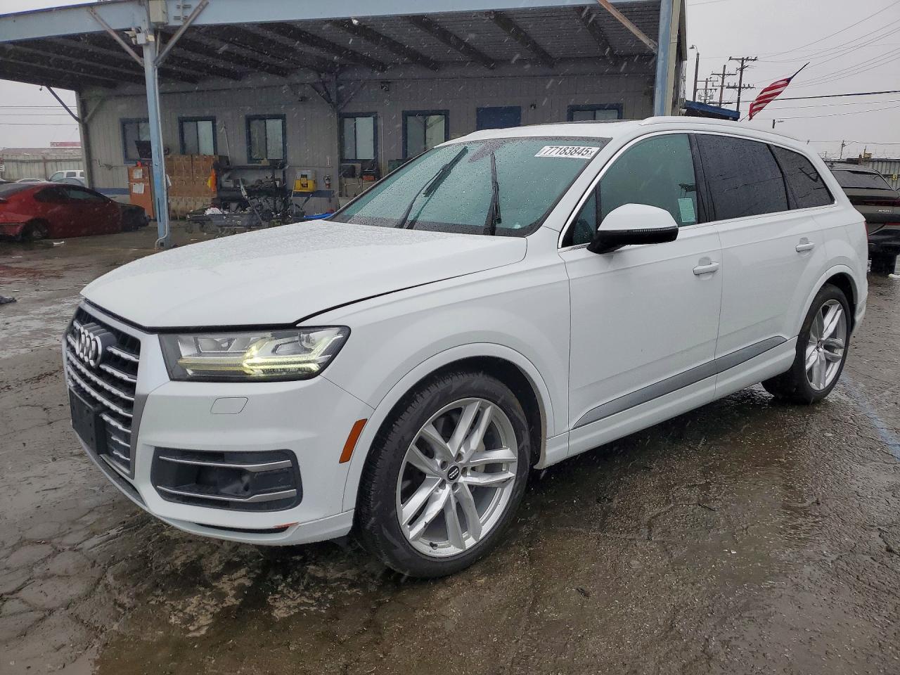 AUDI Q7 2018