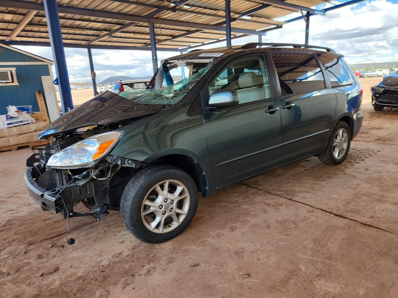 TOYOTA SIENNA 2004