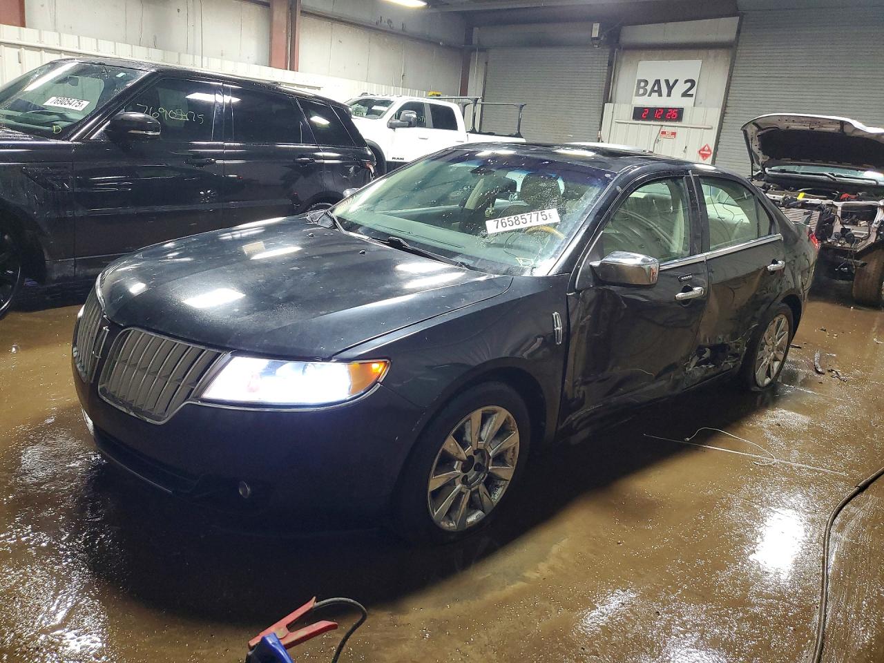 LINCOLN MKZ 2011