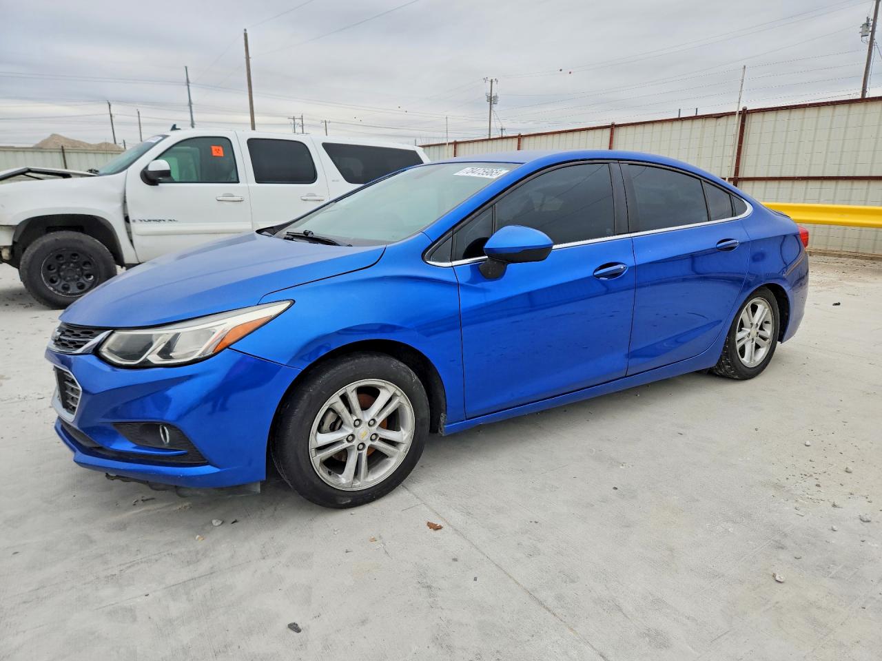 CHEVROLET CRUZE 2017