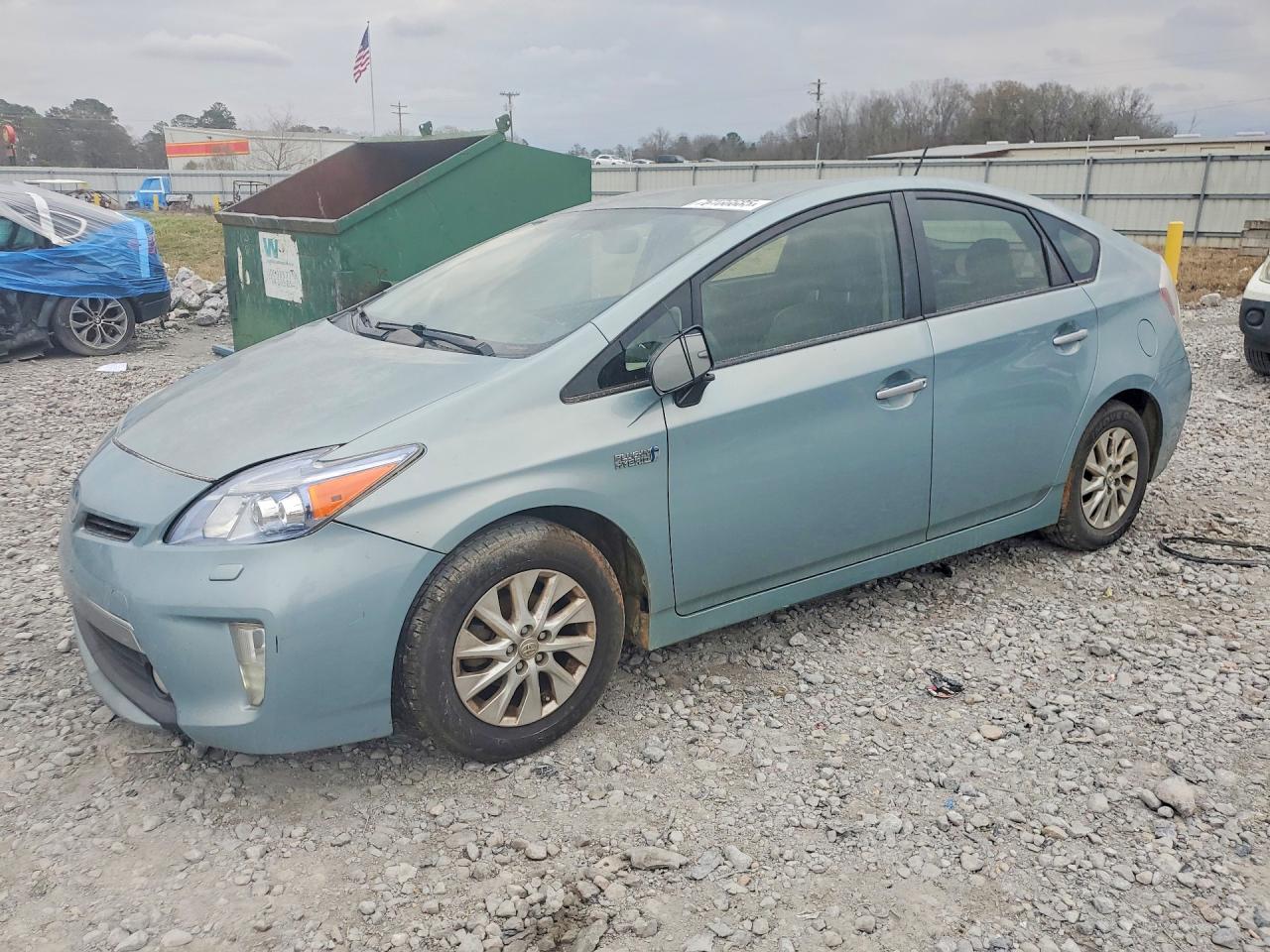 TOYOTA PRIUS PLUG-IN 2012