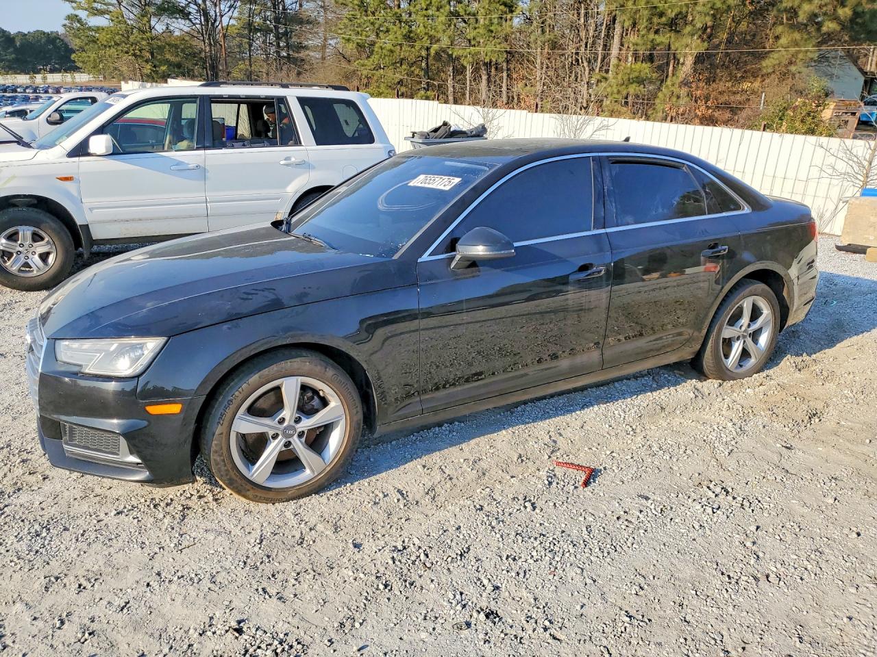AUDI A4 2019