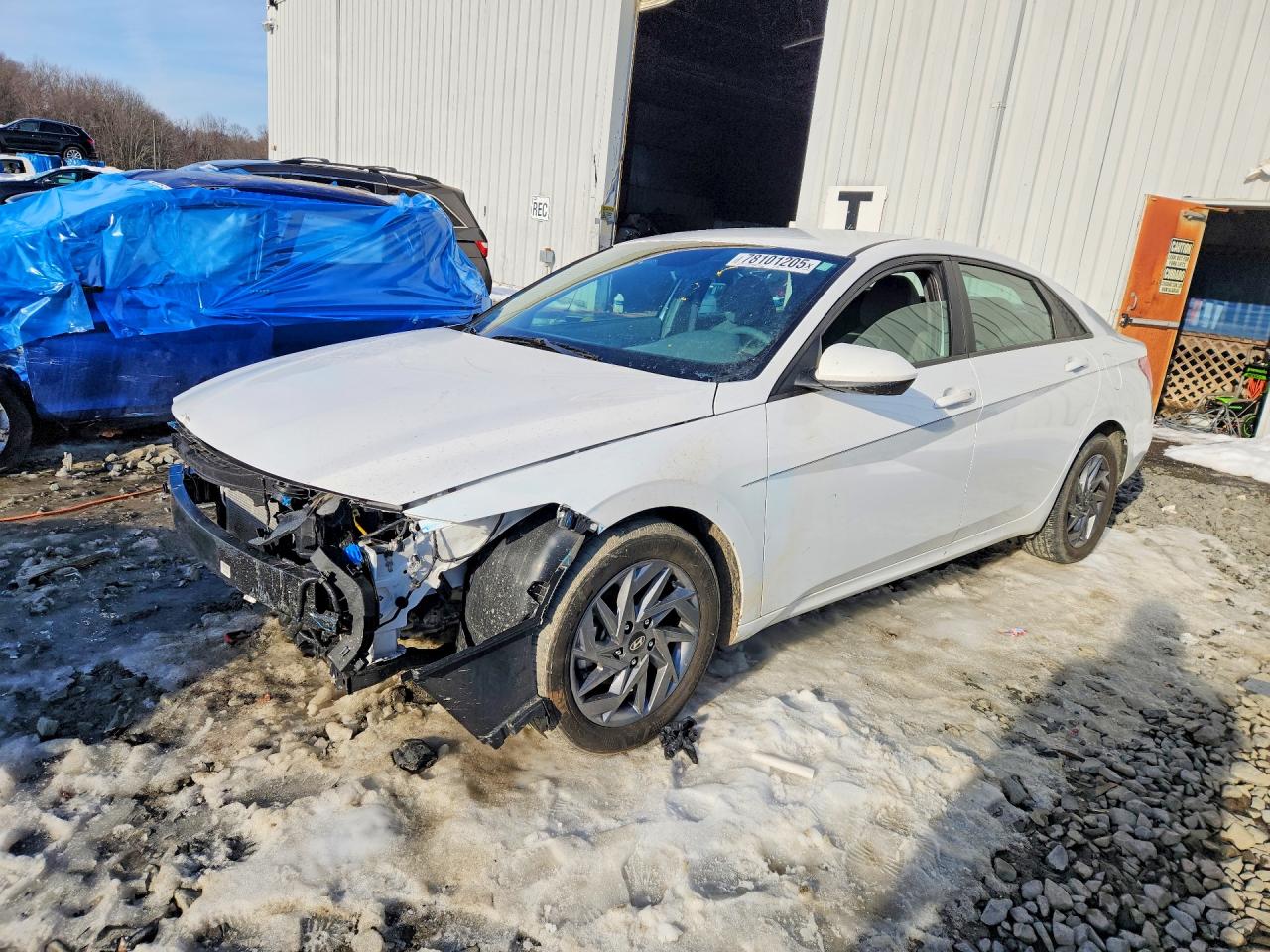 HYUNDAI ELANTRA 2024