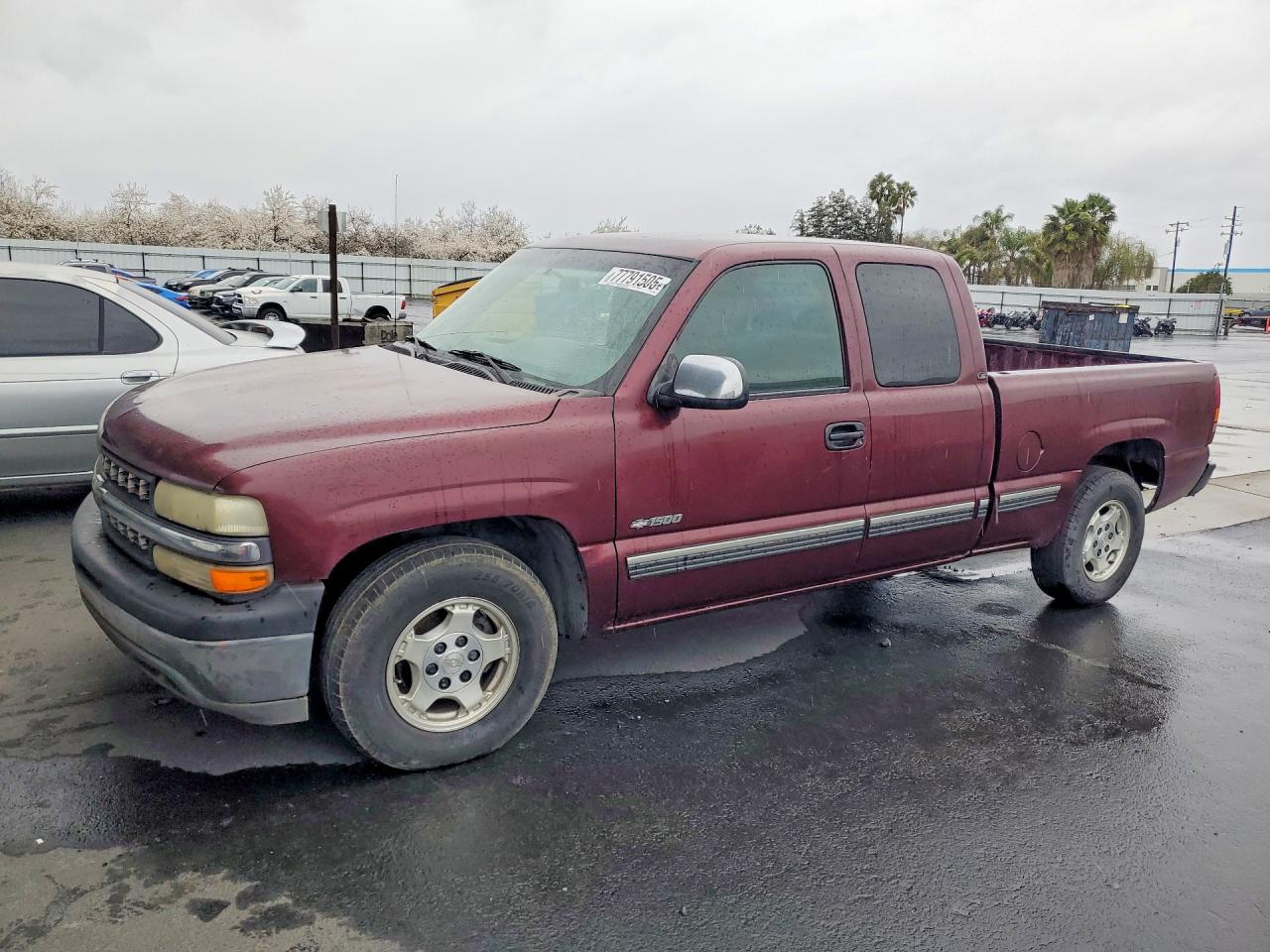 CHEVROLET SILVERADO 2001