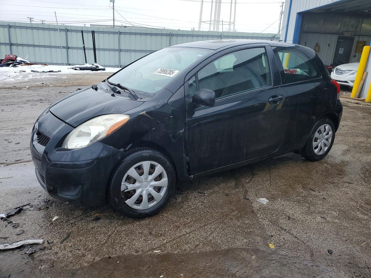 TOYOTA YARIS 2009