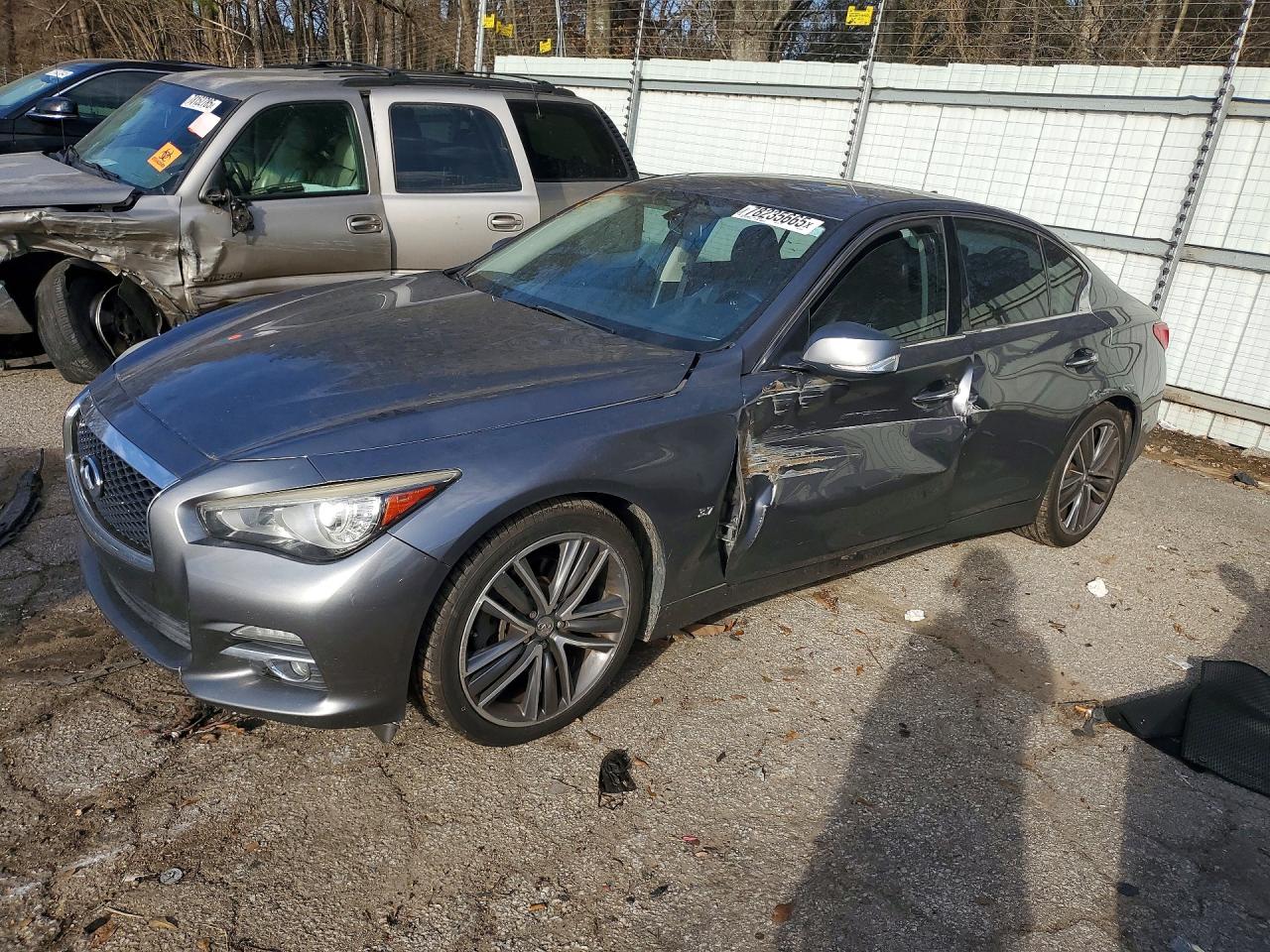 INFINITI Q50 2014