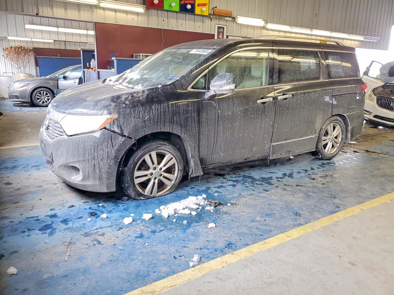 NISSAN QUEST 2014