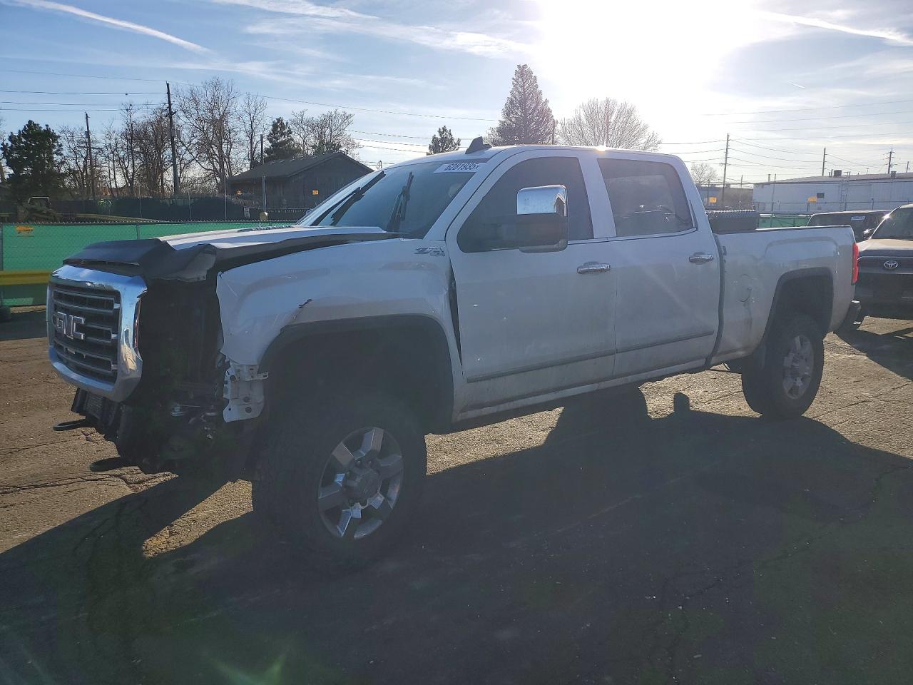 GMC SIERRA 2015