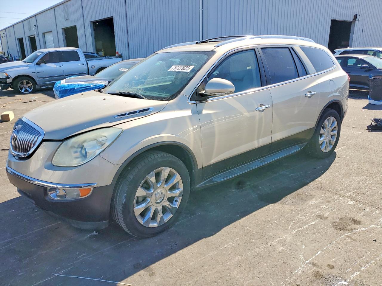 BUICK ENCLAVE 2011