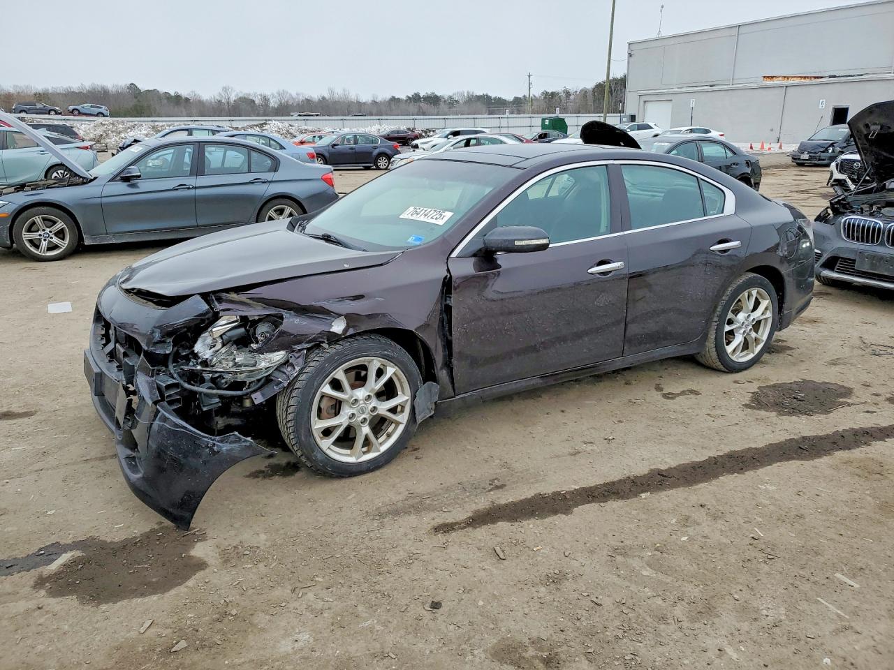 NISSAN MAXIMA 2012