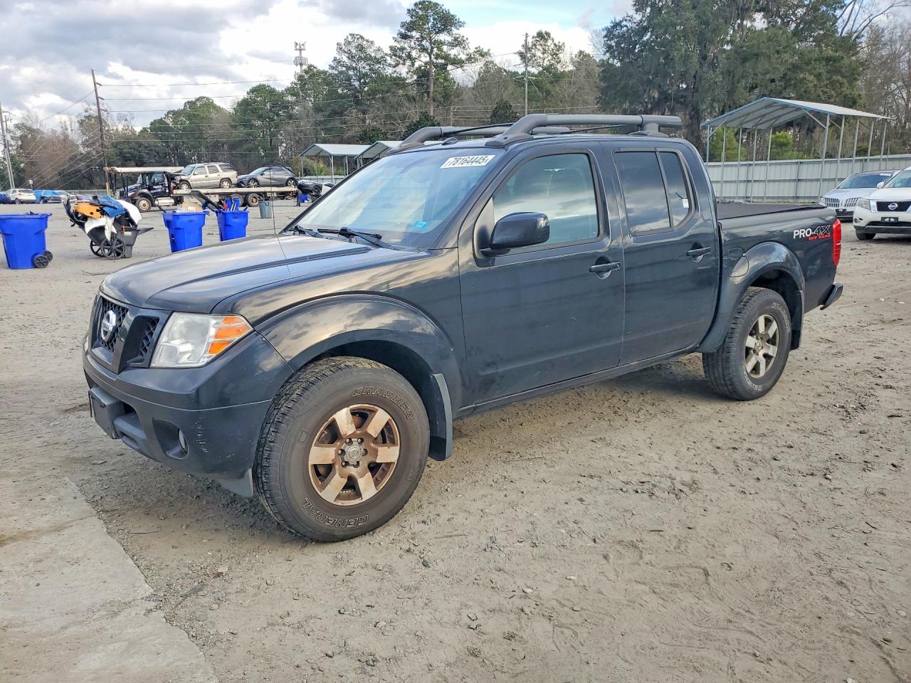 NISSAN FRONTIER 2012