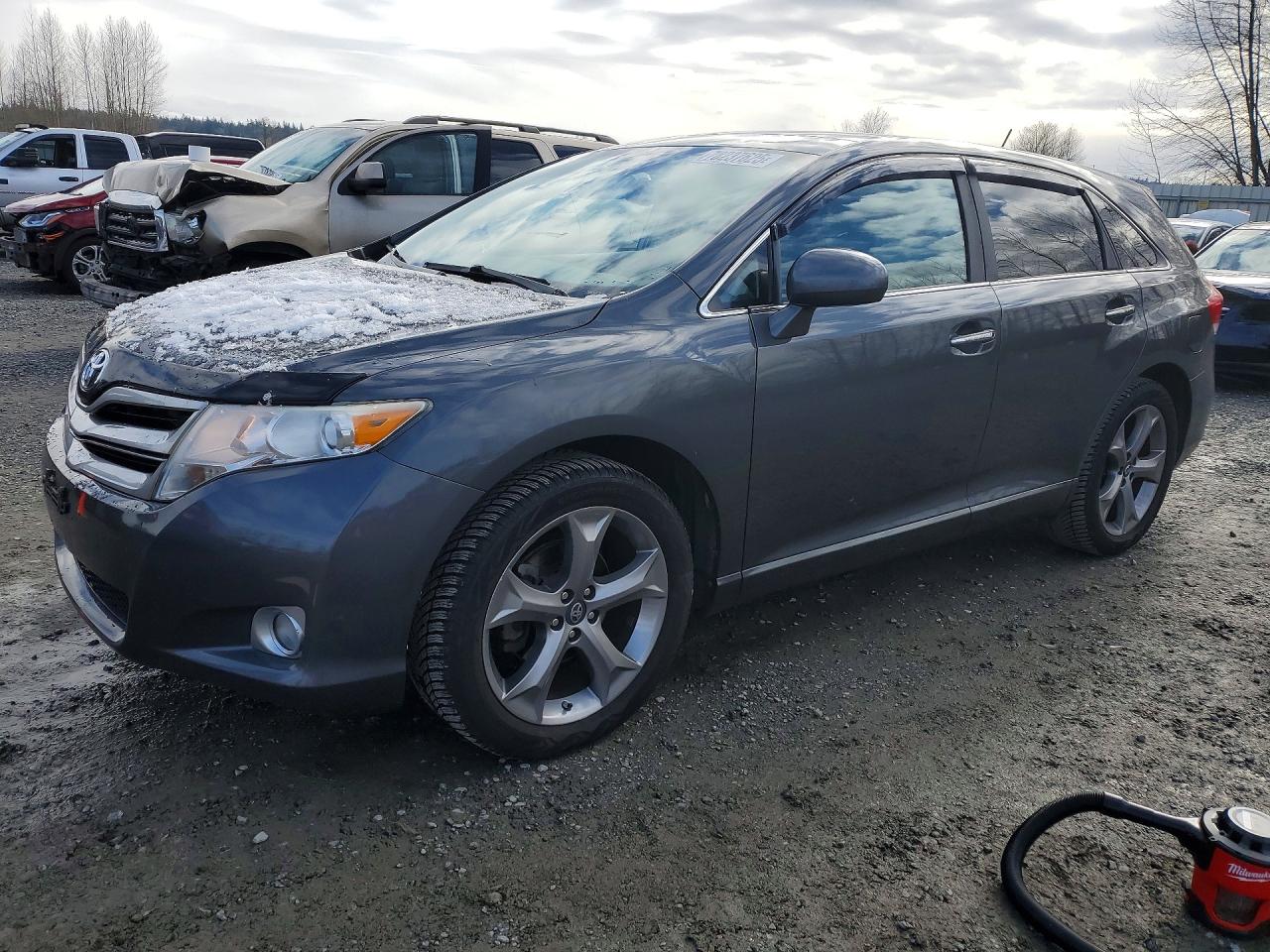 TOYOTA VENZA 2012