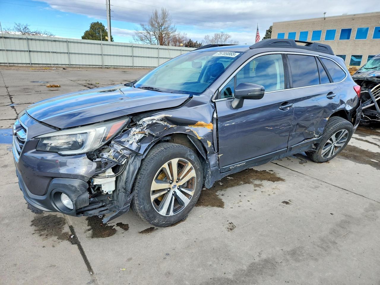 SUBARU OUTBACK 2019