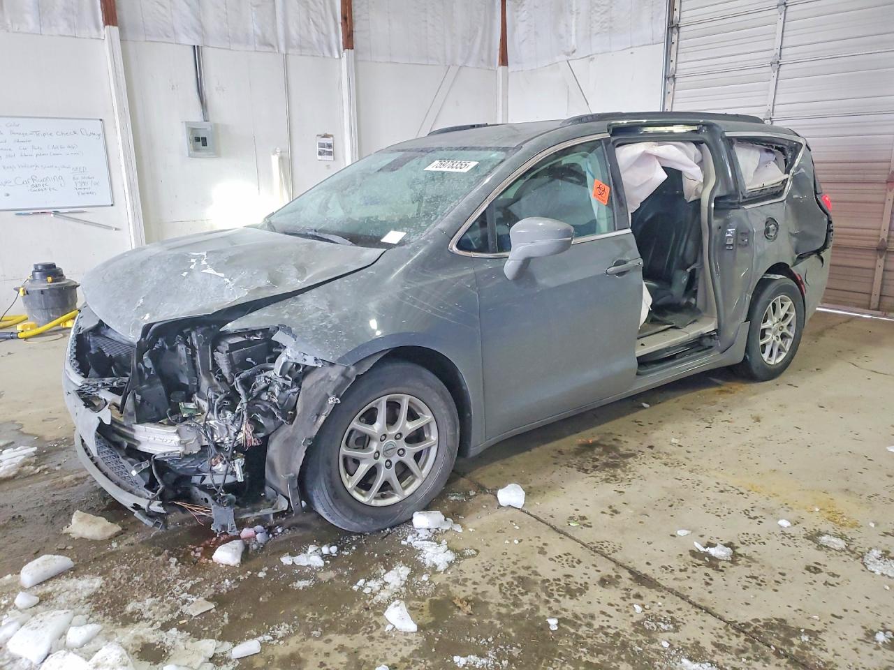 CHRYSLER PACIFICA 2022