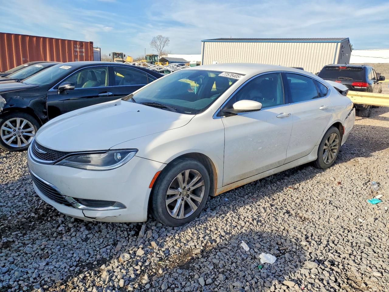 CHRYSLER 200 2017