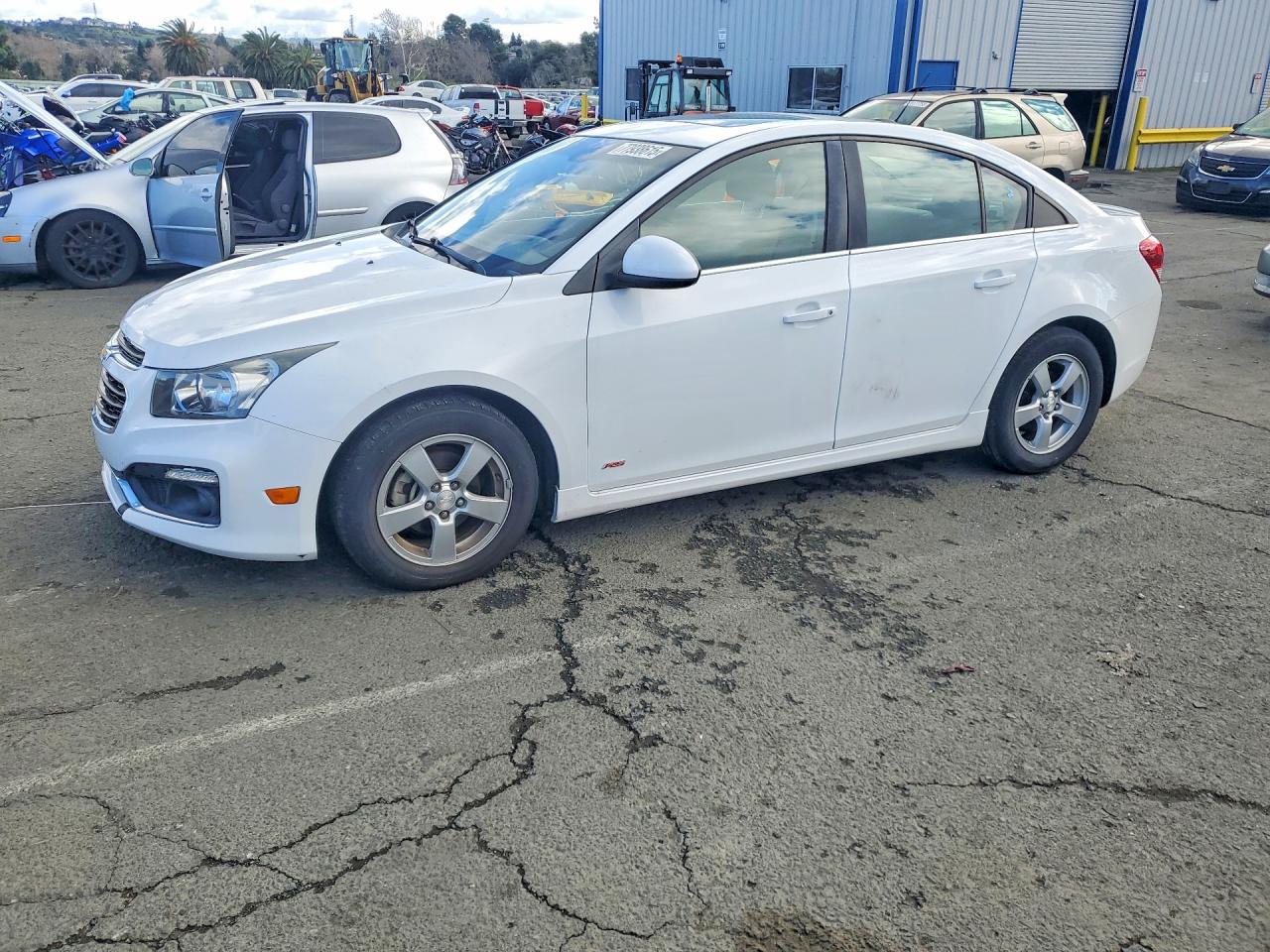 CHEVROLET CRUZE 2015