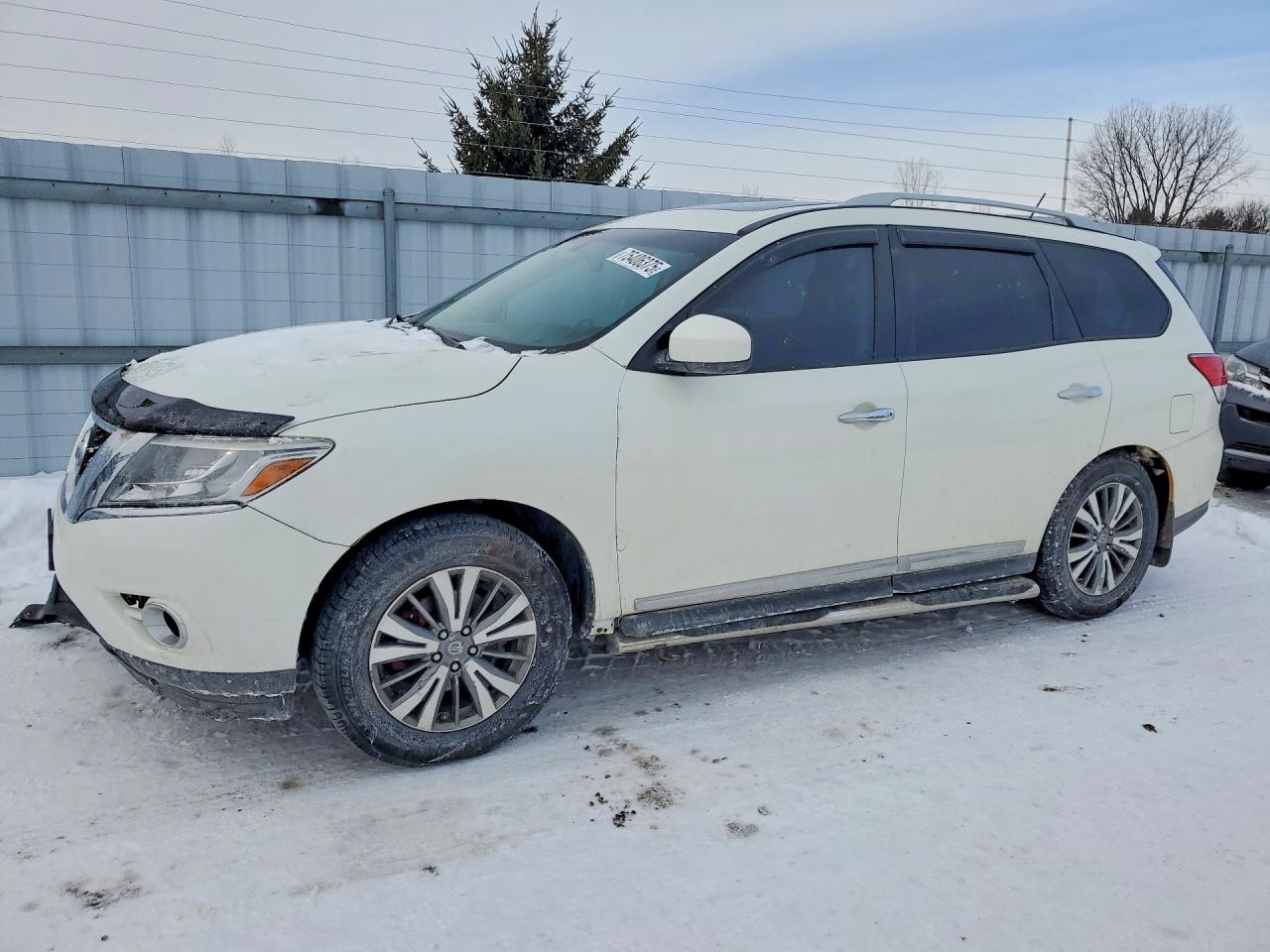 NISSAN PATHFINDER 2015