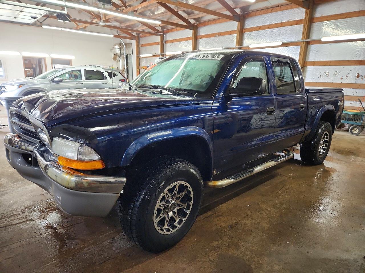 DODGE DAKOTA 2004