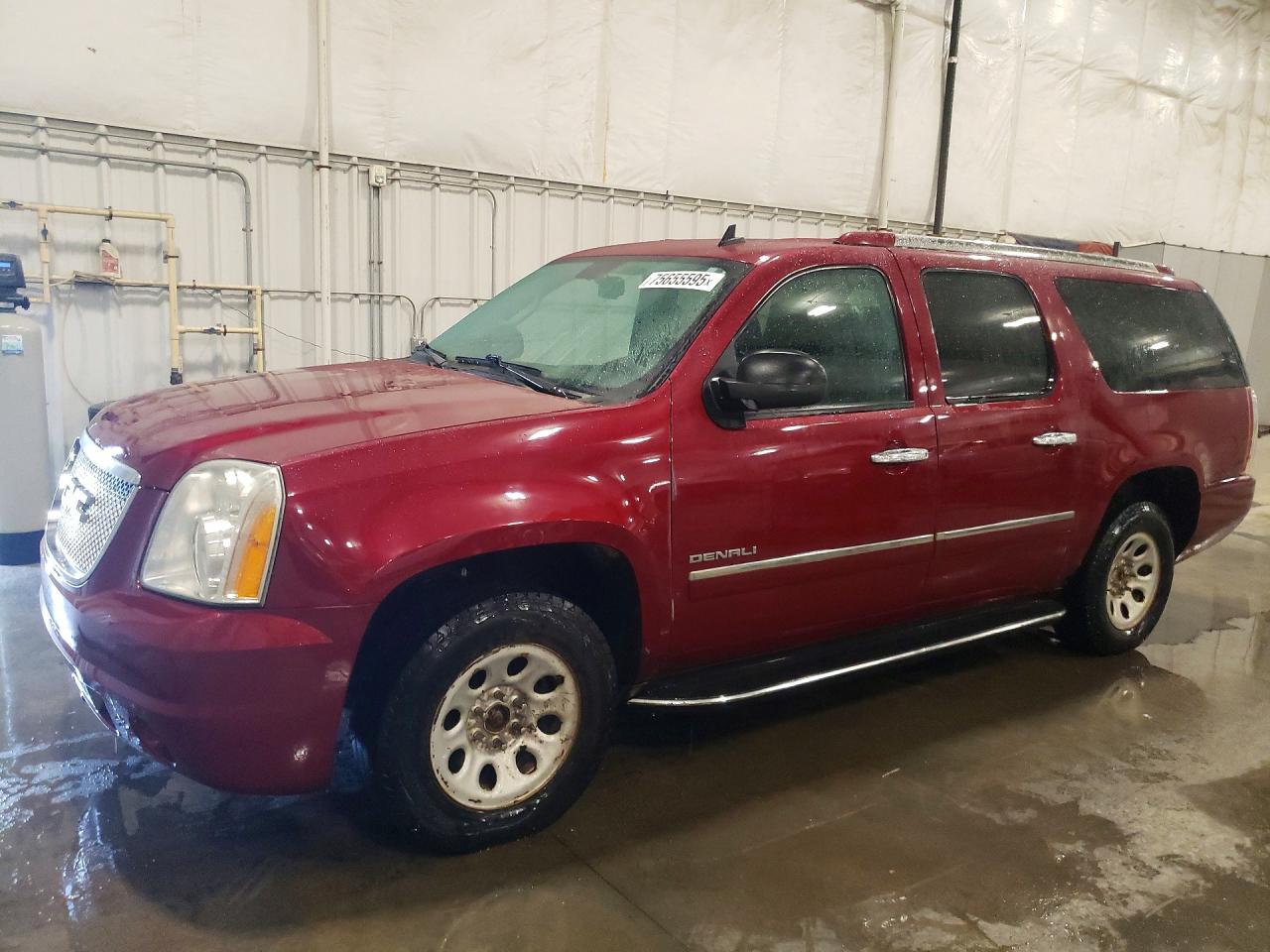 GMC YUKON XL 2011